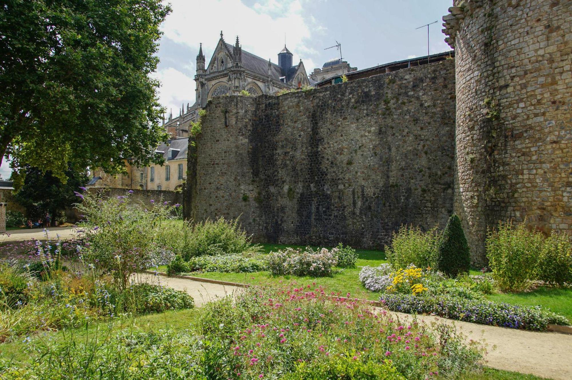 Maison Avec Vue Sur La Cathedrale Le Mans Buitenkant foto
